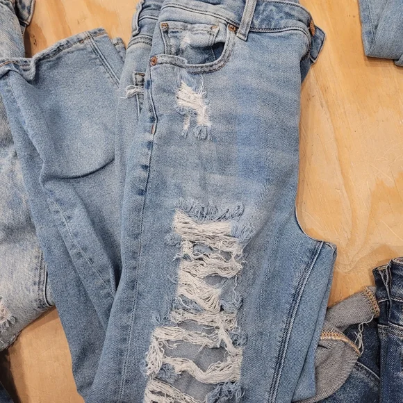 American Eagle. All size 8. - Picture 3 of 6